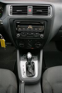 2014 Volkswagen Jetta S - Photo 18 - Strasburg, PA 17579