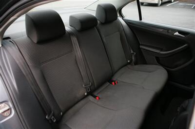 2014 Volkswagen Jetta S - Photo 14 - Strasburg, PA 17579
