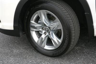 2017 Toyota Highlander Hybrid Limited AWD   - Photo 3 - Strasburg, PA 17579