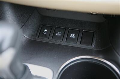 2017 Toyota Highlander Hybrid Limited AWD   - Photo 27 - Strasburg, PA 17579