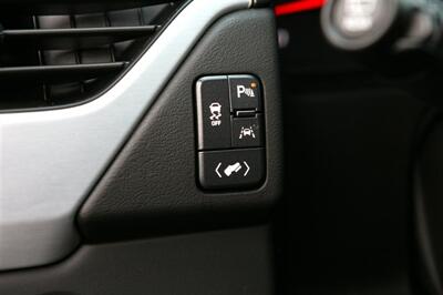 2020 GMC Yukon SLT   - Photo 14 - Strasburg, PA 17579