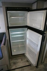 2022 Dutchmen Kodiak 248BHSL   - Photo 23 - Strasburg, PA 17579