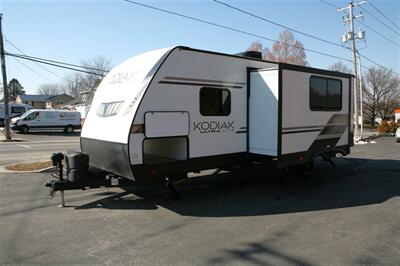 2022 Dutchmen Kodiak 248BHSL   - Photo 7 - Strasburg, PA 17579