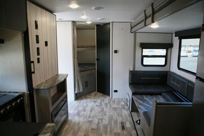 2022 Dutchmen Kodiak 248BHSL   - Photo 17 - Strasburg, PA 17579