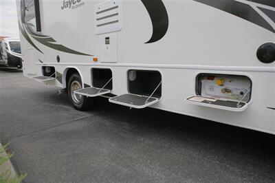 2021 Jayco Redhawk M-31F   - Photo 7 - Strasburg, PA 17579