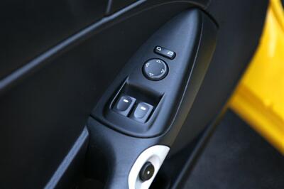2012 Chevrolet Corvette Base 6-Speed Manual - Photo 18 - Strasburg, PA 17579