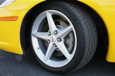 2012 Chevrolet Corvette Base 6-Speed Manual - Photo 4 - Strasburg, PA 17579