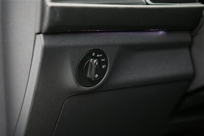 2019 Volkswagen Jetta SEL - Photo 10 - Strasburg, PA 17579