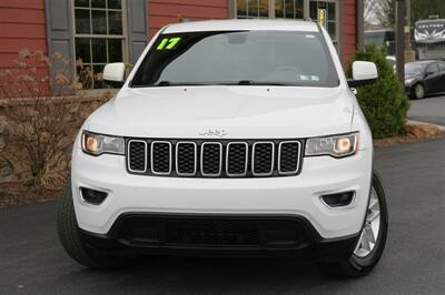 2017 Jeep Grand Cherokee Laredo 4X4   - Photo 2 - Strasburg, PA 17579