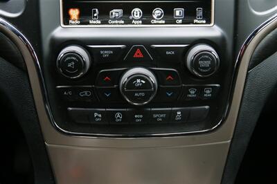 2017 Jeep Grand Cherokee Laredo 4X4   - Photo 22 - Strasburg, PA 17579