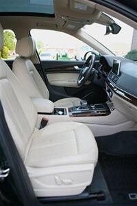 2018 Audi Q5 2.0T quattro Premium - Photo 18 - Strasburg, PA 17579