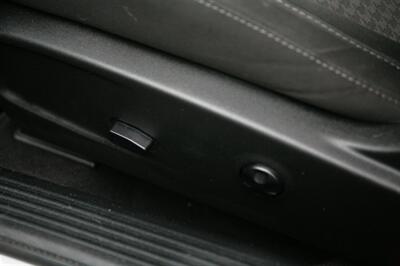 2019 Dodge Challenger R/T Scat Pack 6-Speed Manual   - Photo 13 - Strasburg, PA 17579