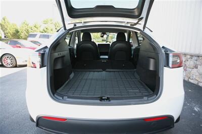 2021 Tesla Model Y Long Range AWD - Photo 15 - Strasburg, PA 17579