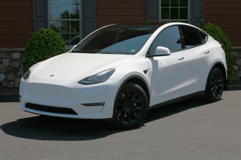 2021 Tesla Model Y Long Range AWD   - Photo 1 - Strasburg, PA 17579