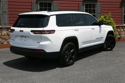 2021 Jeep Grand Cherokee L Altitude 4X4   - Photo 5 - Strasburg, PA 17579