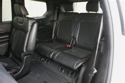 2021 Jeep Grand Cherokee L Altitude 4X4   - Photo 14 - Strasburg, PA 17579