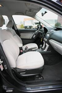 2017 Subaru Forester 2.5i AWD   - Photo 15 - Strasburg, PA 17579