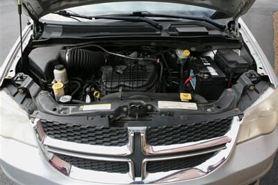 2012 Dodge Grand Caravan SXT - Photo 7 - Strasburg, PA 17579
