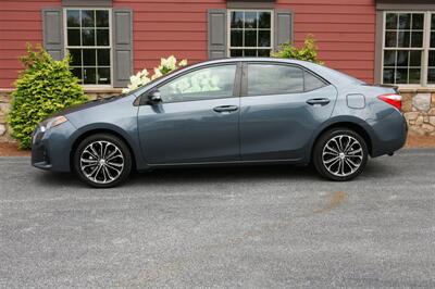 2015 Toyota Corolla S   - Photo 4 - Strasburg, PA 17579