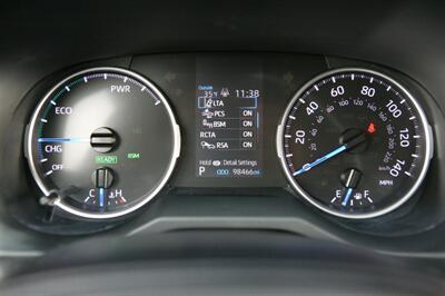 2020 Toyota RAV4 Hybrid XLE AWD - Photo 28 - Strasburg, PA 17579