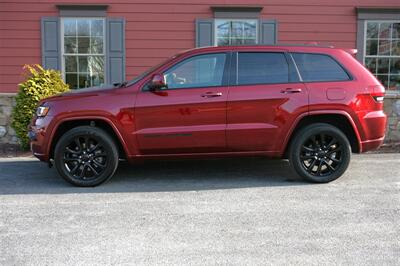 2021 Jeep Grand Cherokee Laredo X AWD   - Photo 4 - Strasburg, PA 17579