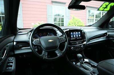 2023 Chevrolet Traverse LT AWD - Photo 13 - Strasburg, PA 17579