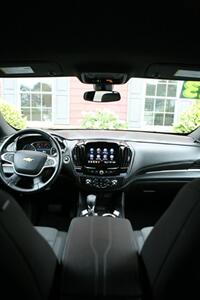 2023 Chevrolet Traverse LT AWD - Photo 23 - Strasburg, PA 17579