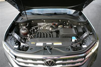 2023 Volkswagen Atlas V6 SE 4Motion - Photo 7 - Strasburg, PA 17579