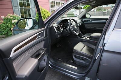2023 Volkswagen Atlas V6 SE 4Motion - Photo 8 - Strasburg, PA 17579