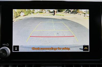 2024 Toyota RAV4 XLE   - Photo 26 - Strasburg, PA 17579