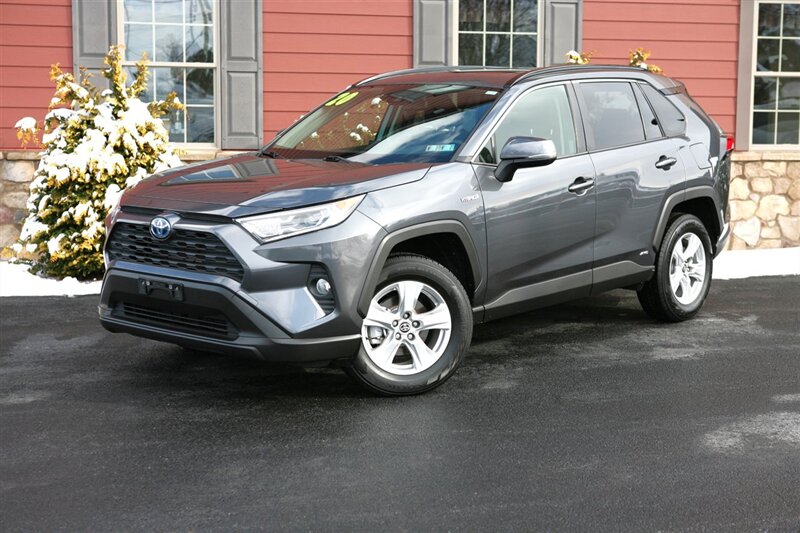 2020 Toyota RAV4 Hybrid XLE   - Photo 1 - Strasburg, PA 17579
