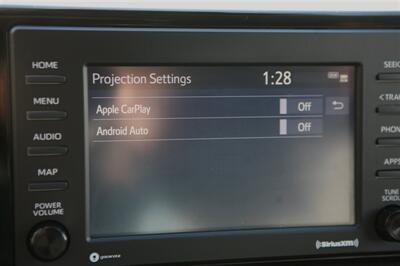 2020 Toyota RAV4 Hybrid XLE   - Photo 27 - Strasburg, PA 17579