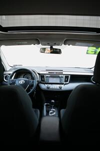 2013 Toyota RAV4 XLE AWD   - Photo 17 - Strasburg, PA 17579