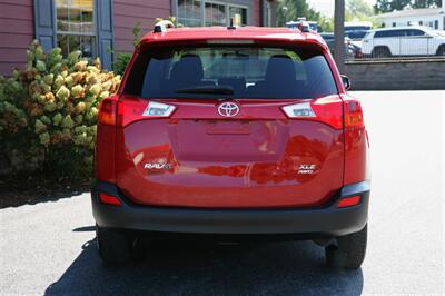 2013 Toyota RAV4 XLE AWD   - Photo 6 - Strasburg, PA 17579