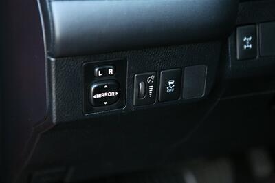 2013 Toyota RAV4 XLE AWD   - Photo 10 - Strasburg, PA 17579