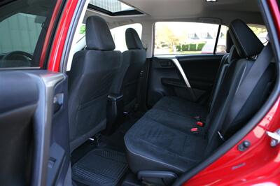 2013 Toyota RAV4 XLE AWD   - Photo 12 - Strasburg, PA 17579
