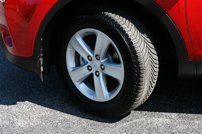 2013 Toyota RAV4 XLE AWD   - Photo 3 - Strasburg, PA 17579