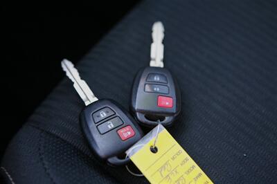 2013 Toyota RAV4 XLE AWD   - Photo 24 - Strasburg, PA 17579