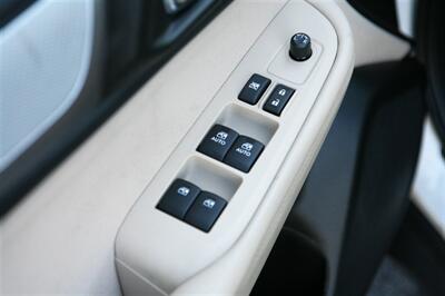 2018 Subaru Outback 2.5i Premium   - Photo 9 - Strasburg, PA 17579