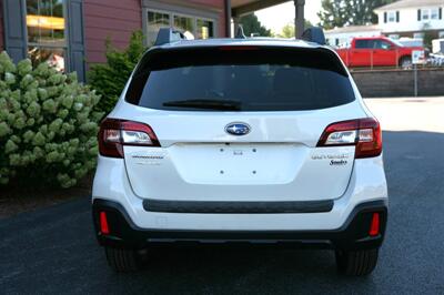 2018 Subaru Outback 2.5i Premium   - Photo 6 - Strasburg, PA 17579