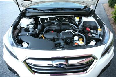 2018 Subaru Outback 2.5i Premium   - Photo 7 - Strasburg, PA 17579