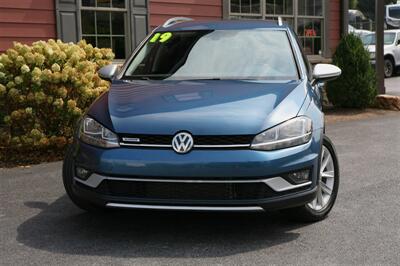 2019 Volkswagen Golf Alltrack TSI S 4Motion 6-Speed Manual   - Photo 2 - Strasburg, PA 17579