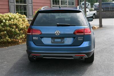 2019 Volkswagen Golf Alltrack TSI S 4Motion 6-Speed Manual   - Photo 6 - Strasburg, PA 17579