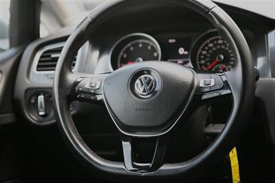 2019 Volkswagen Golf Alltrack TSI S 4Motion 6-Speed Manual   - Photo 19 - Strasburg, PA 17579