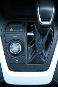 2021 Toyota RAV4 Hybrid XSE AWD - Photo 23 - Strasburg, PA 17579