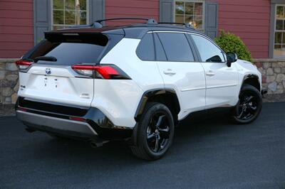 2021 Toyota RAV4 Hybrid XSE AWD - Photo 5 - Strasburg, PA 17579