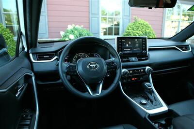 2021 Toyota RAV4 Hybrid XSE AWD - Photo 12 - Strasburg, PA 17579