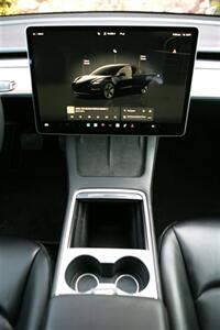 2022 Tesla Model 3 Long Range - Photo 20 - Strasburg, PA 17579