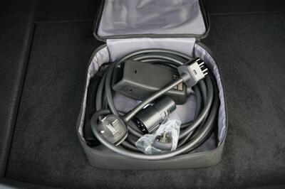 2022 Tesla Model 3 Long Range - Photo 15 - Strasburg, PA 17579