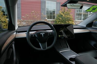2022 Tesla Model 3 Long Range - Photo 12 - Strasburg, PA 17579